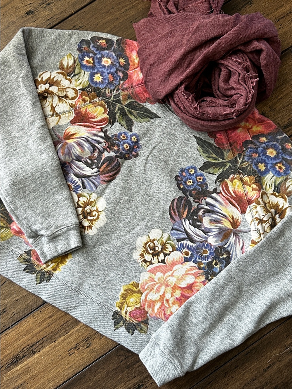J Crew Floral Crewneck  
Size Small Sweet! 🌺